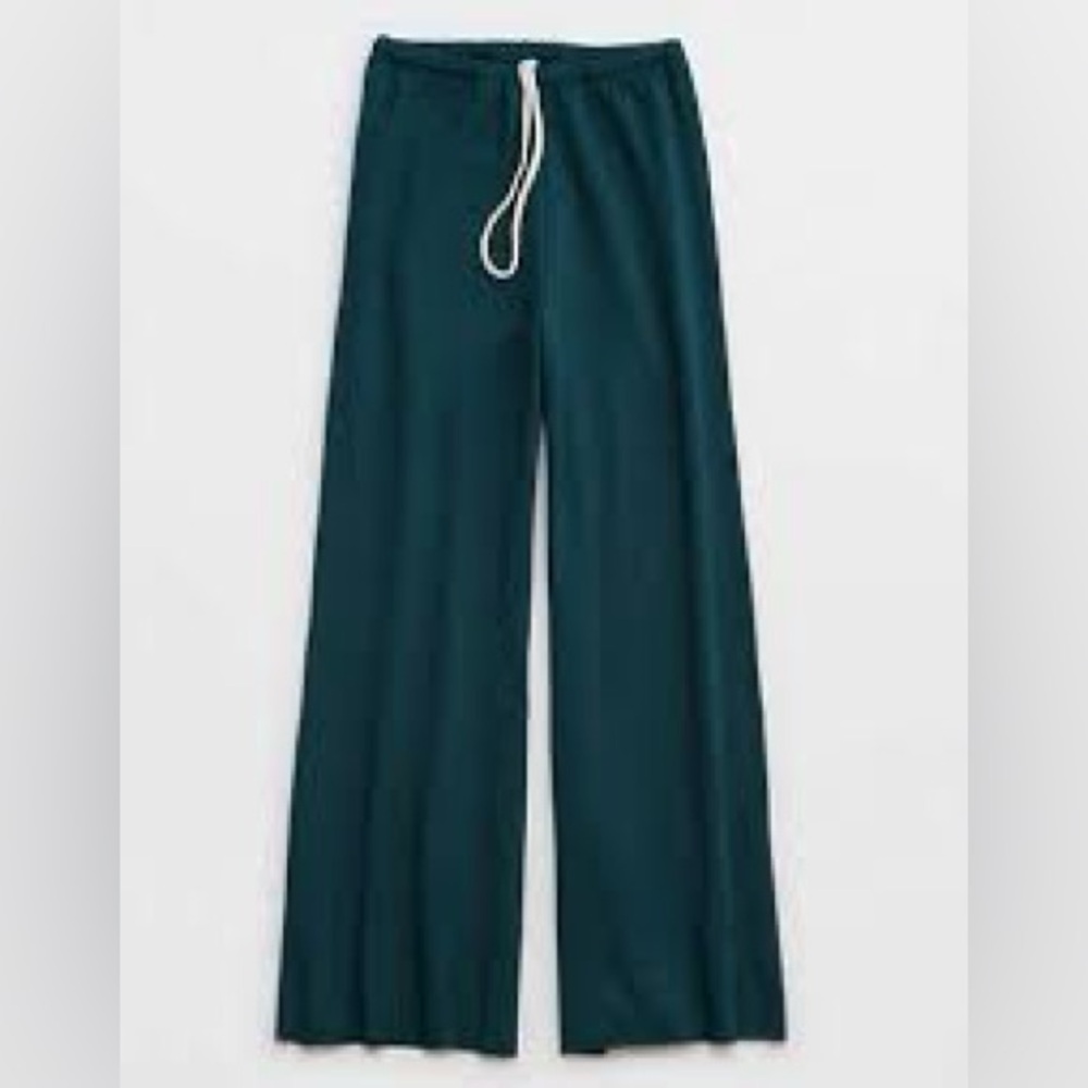 Dark Green Wide Leg sweatpantss